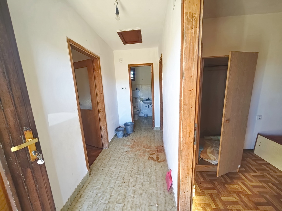 Šilo, casa da ristrutturare in posizione tranquilla!
