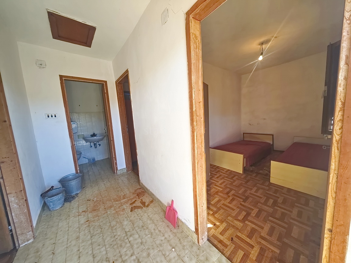 Šilo, casa da ristrutturare in posizione tranquilla!