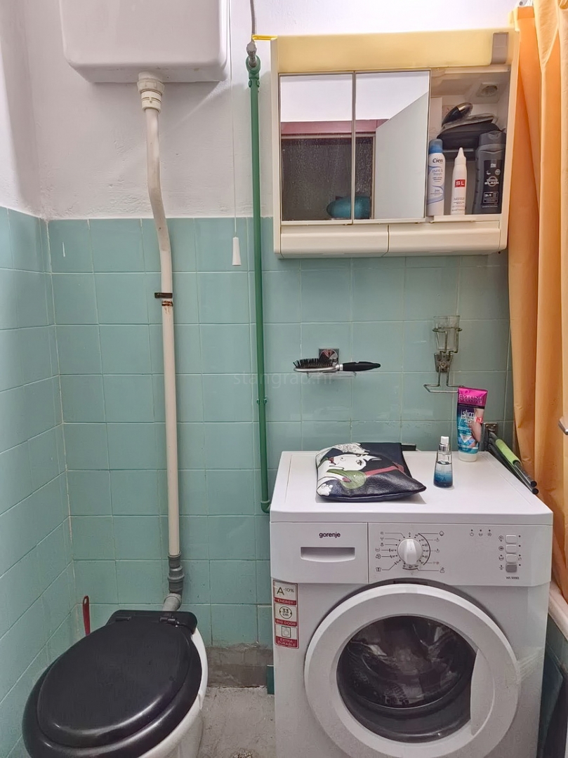 Crikvenica, appartamento con una camera da letto al 2° piano in centro!