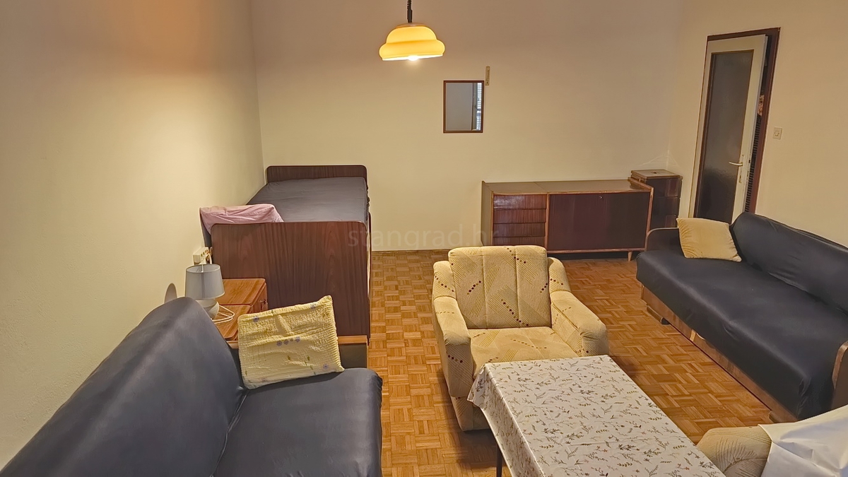 Crikvenica, appartamento con una camera da letto al 2° piano in centro!