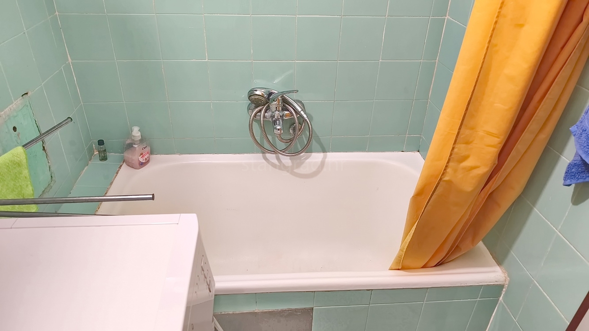 Crikvenica, appartamento con una camera da letto al 2° piano in centro!