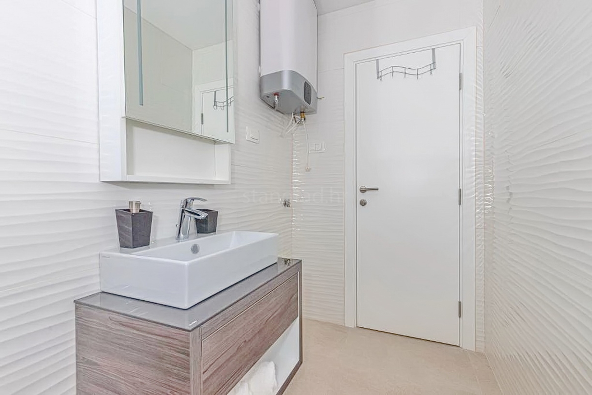 Crikvenica, villa con otto unità abitative in un'ottima posizione!