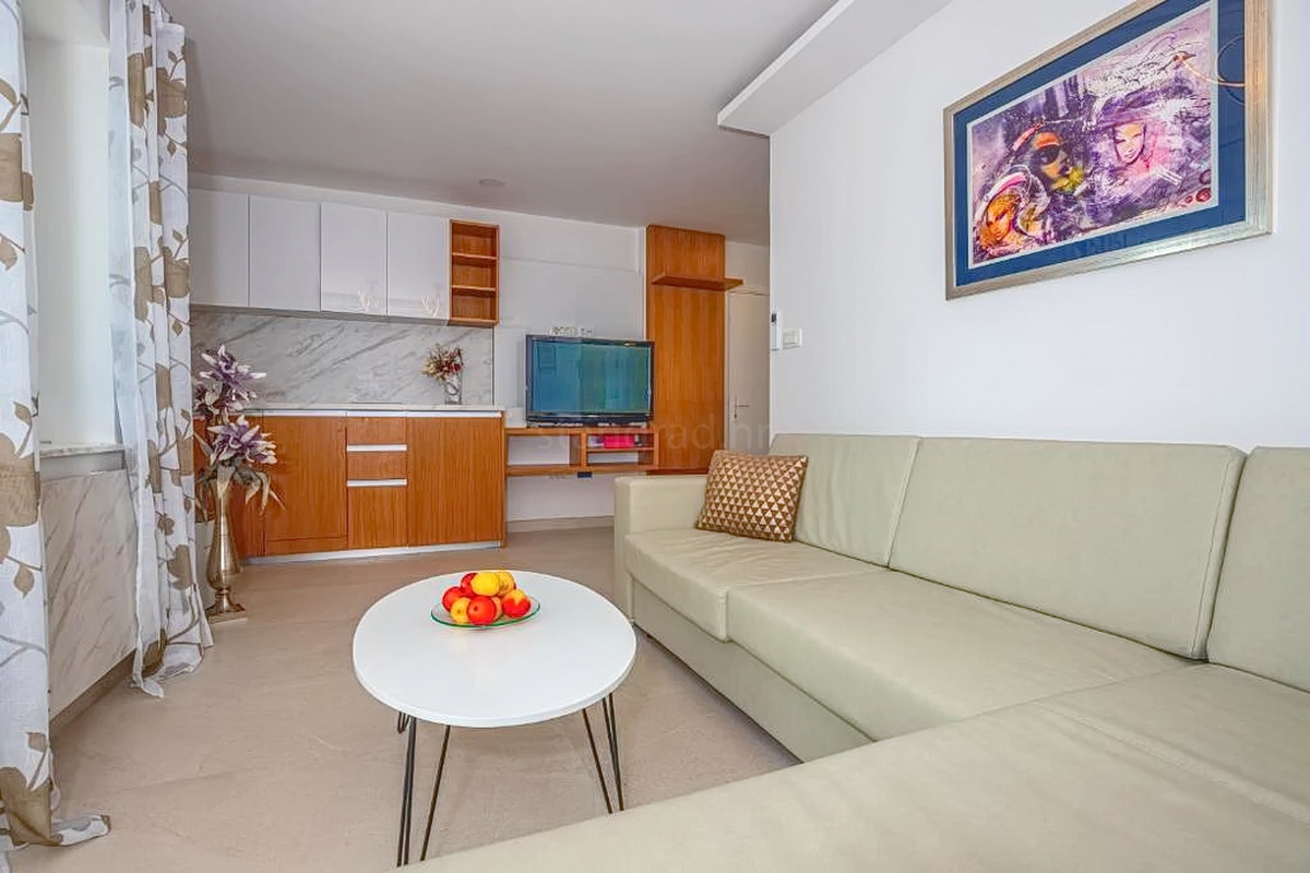 Crikvenica, villa con otto unità abitative in un'ottima posizione!