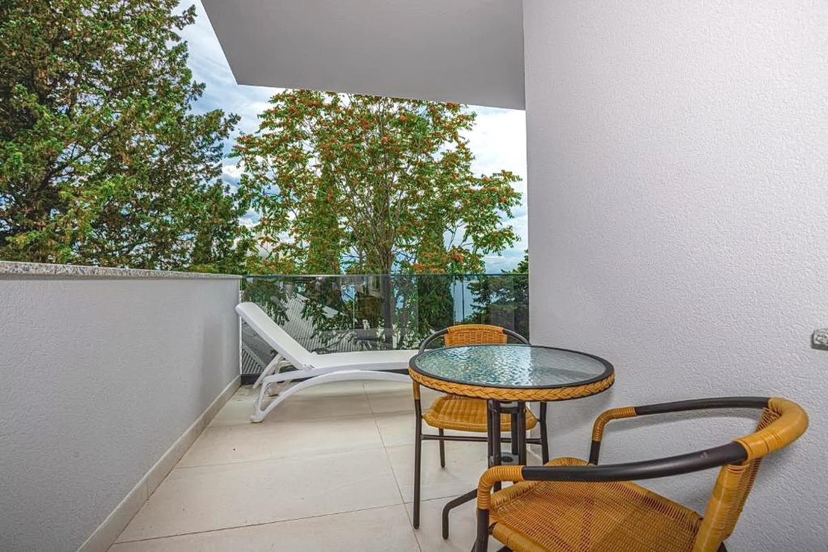 Crikvenica, villa con otto unità abitative in un'ottima posizione!