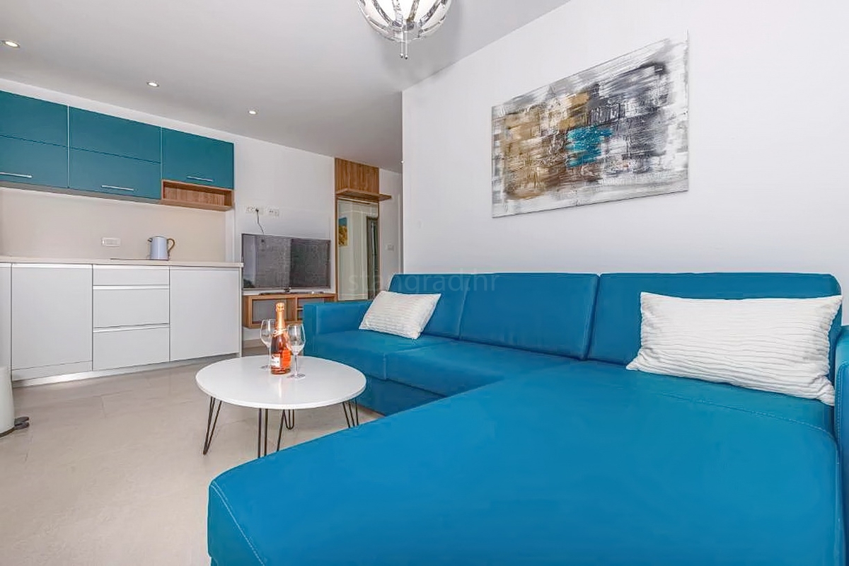 Crikvenica, villa con otto unità abitative in un'ottima posizione!