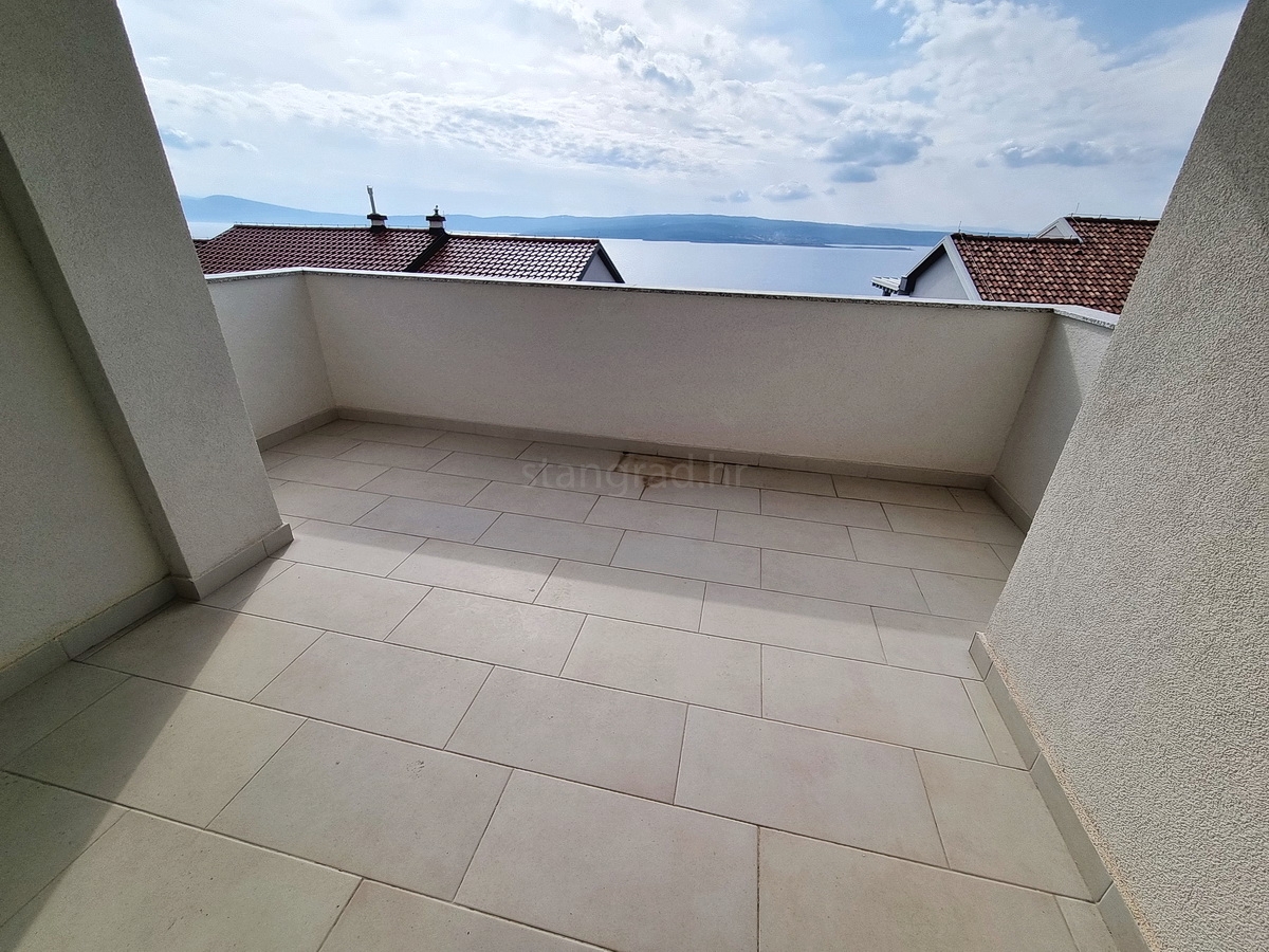 Crikvenica, spazioso appartamento con vista mare!