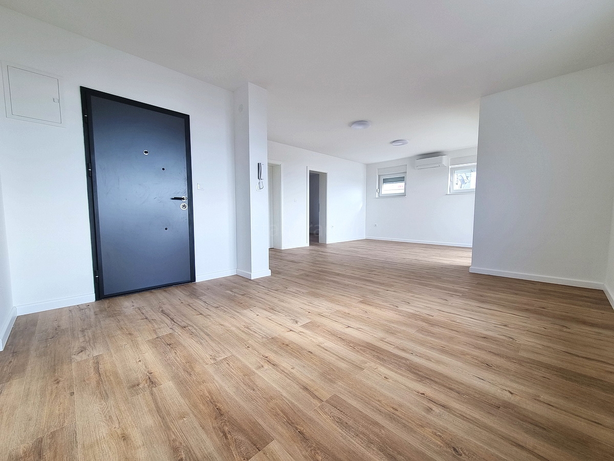 Crikvenica, spazioso appartamento con vista mare!