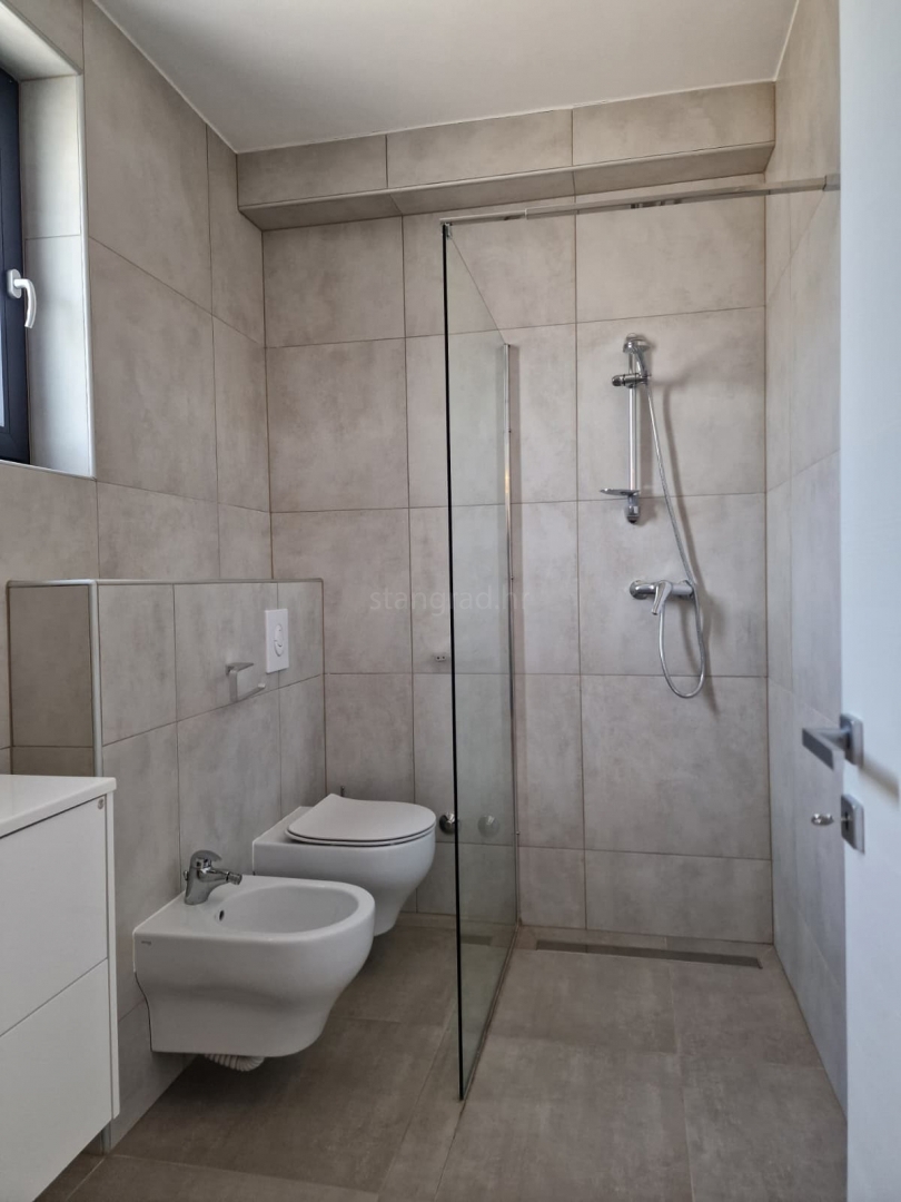 Crikvenica, nuova villa moderna con piscina e vista!