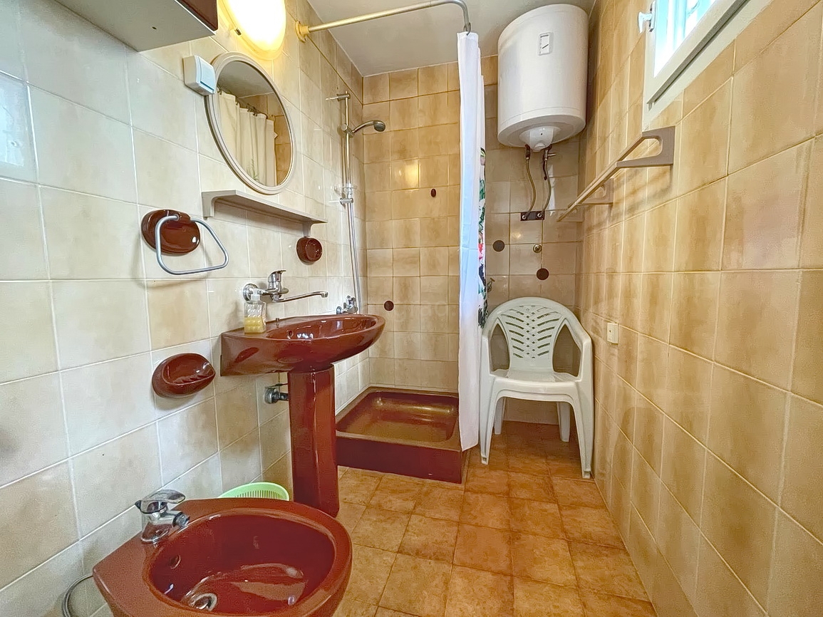 Punat, casa in pietra nelle immediate vicinanze del mare!