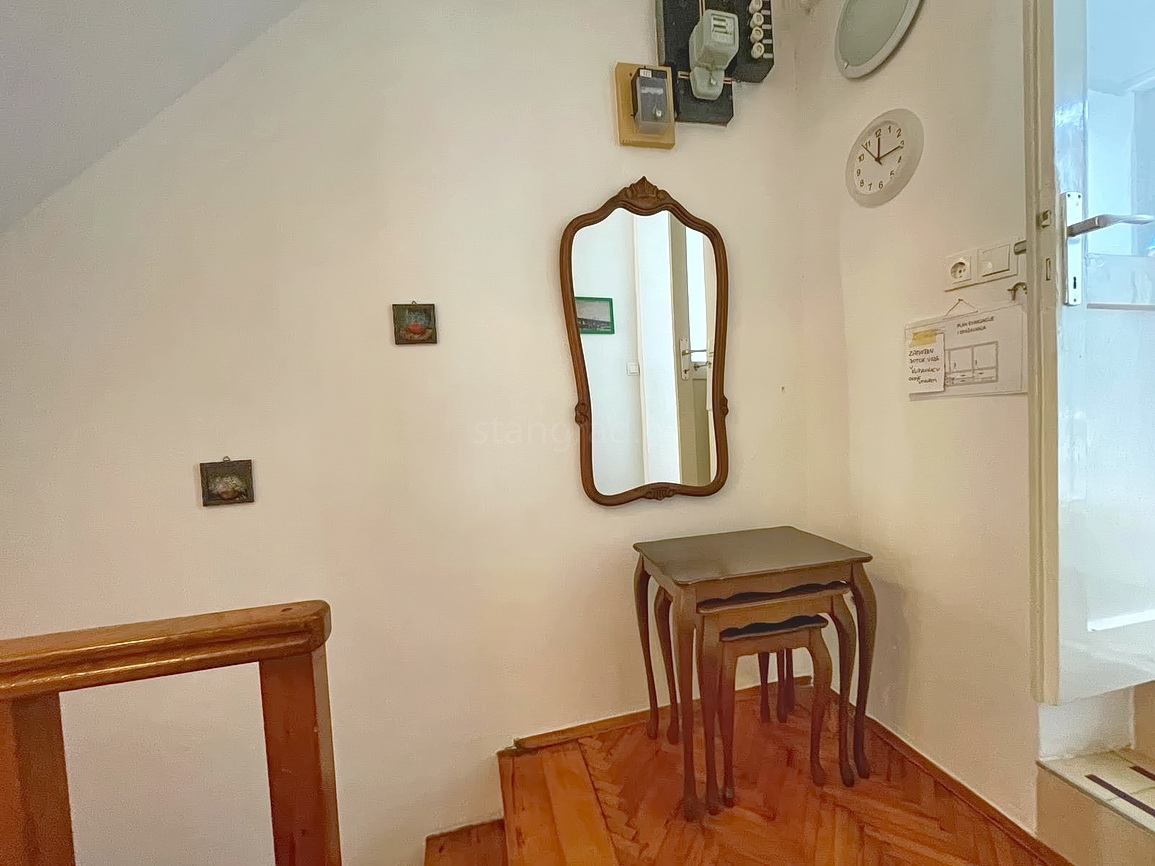 Punat, casa in pietra nelle immediate vicinanze del mare!