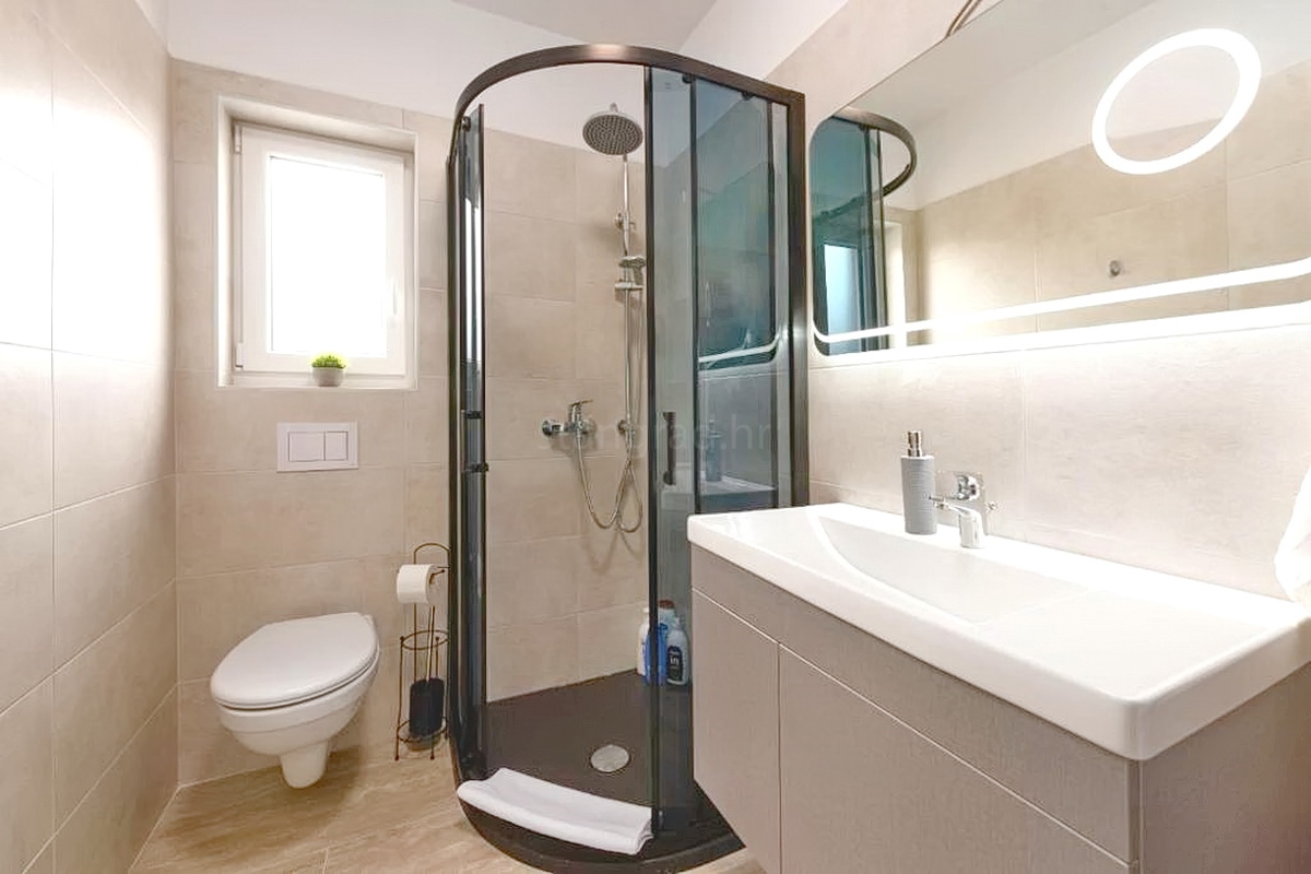 Baia Soline, appartamento arredato al 1° piano vicino al mare!