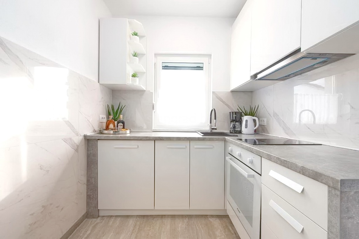 Baia Soline, appartamento arredato al 1° piano vicino al mare!