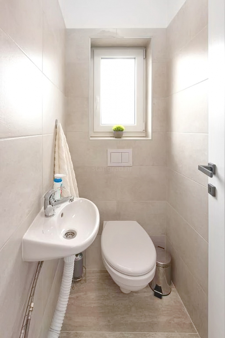 Baia Soline, appartamento arredato al 1° piano vicino al mare!