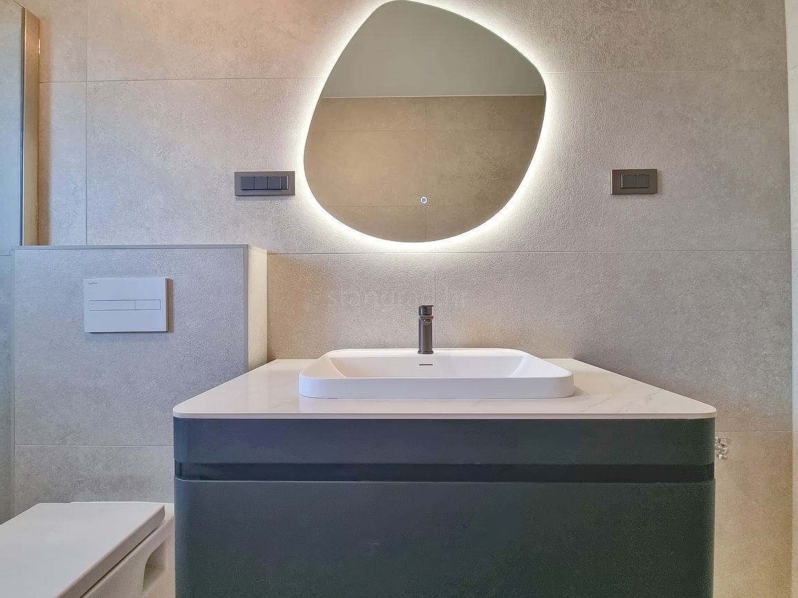 Zona Malinska, casa bifamiliare di nuova costruzione con piscina e giardino!