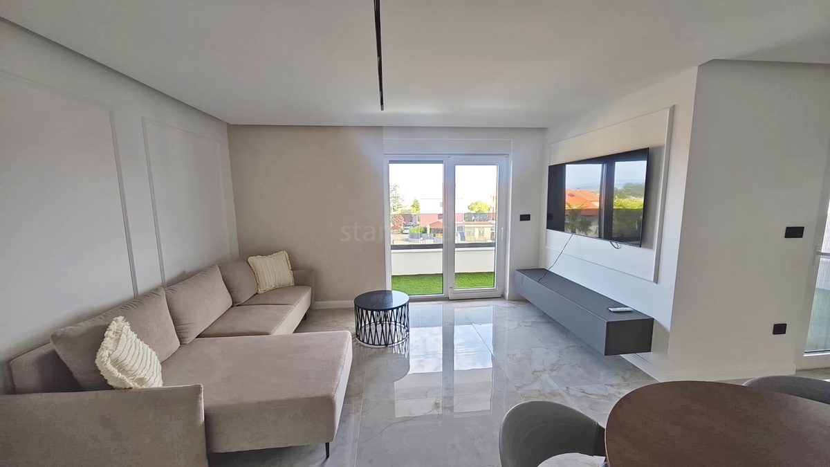 Malinska, appartamento appena ristrutturato al 1° piano in un'ottima posizione!