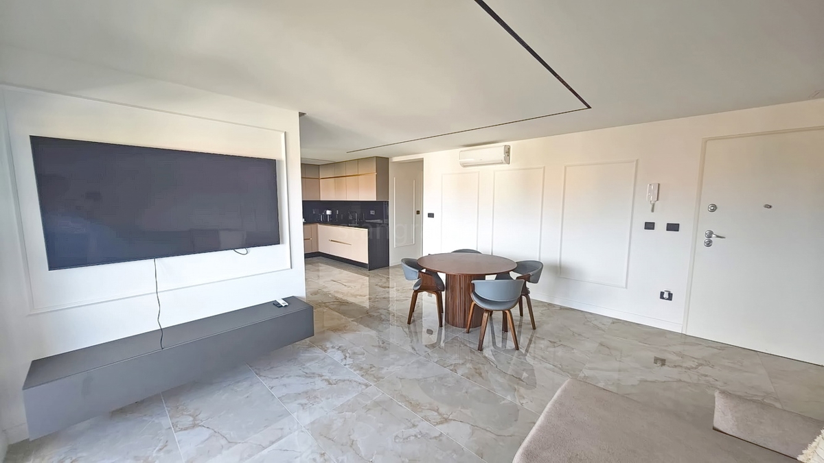 Malinska, appartamento appena ristrutturato al 1° piano in un'ottima posizione!