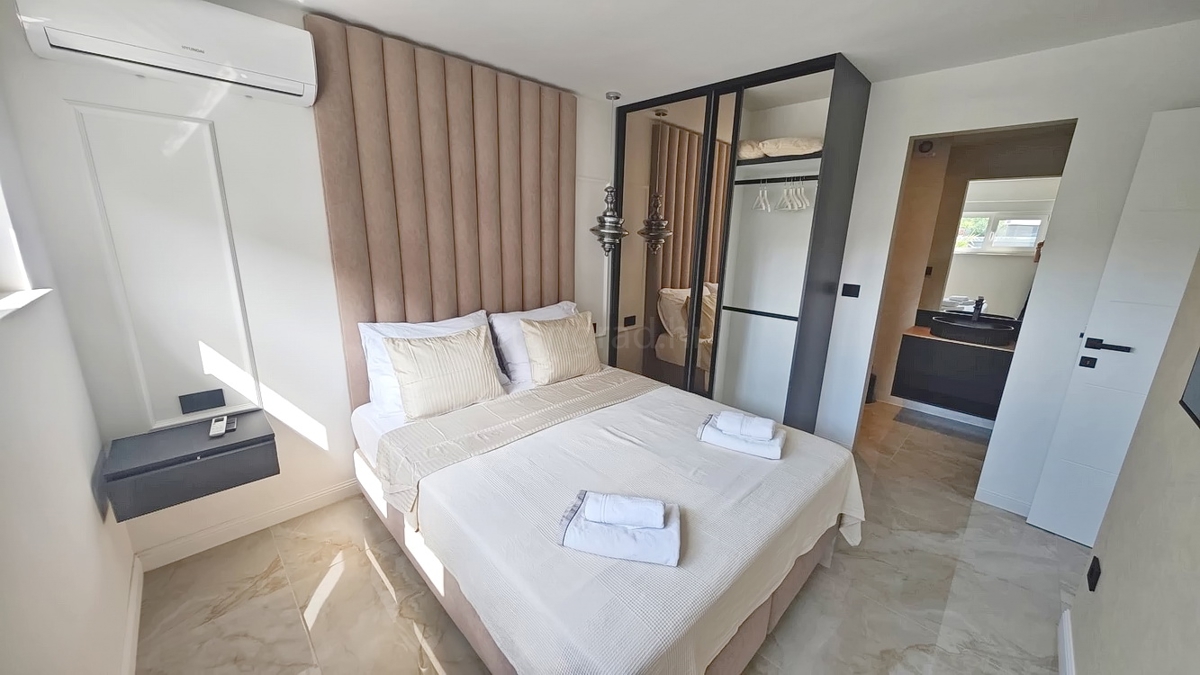 Malinska, appartamento appena ristrutturato al 1° piano in un'ottima posizione!