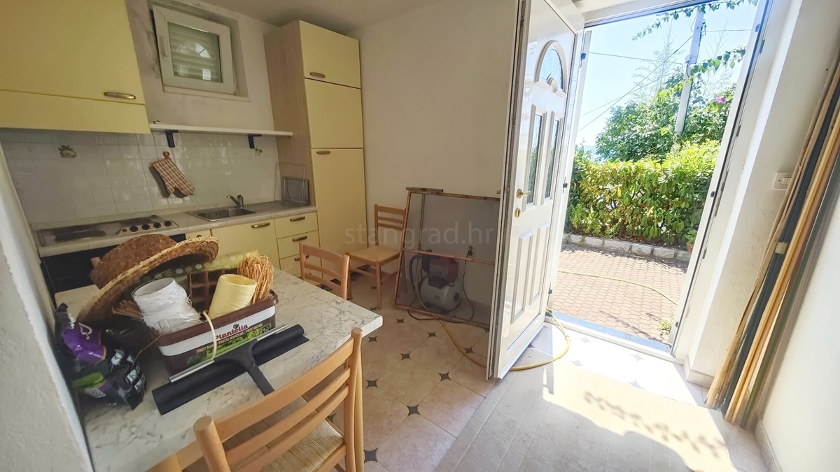 Crikvenica, villa indipendente con 4 unità abitative, vicino al mare!