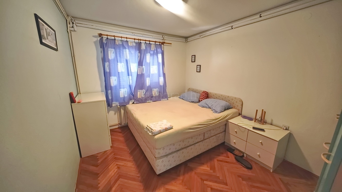 Crikvenica, villa indipendente con 4 unità abitative, vicino al mare!