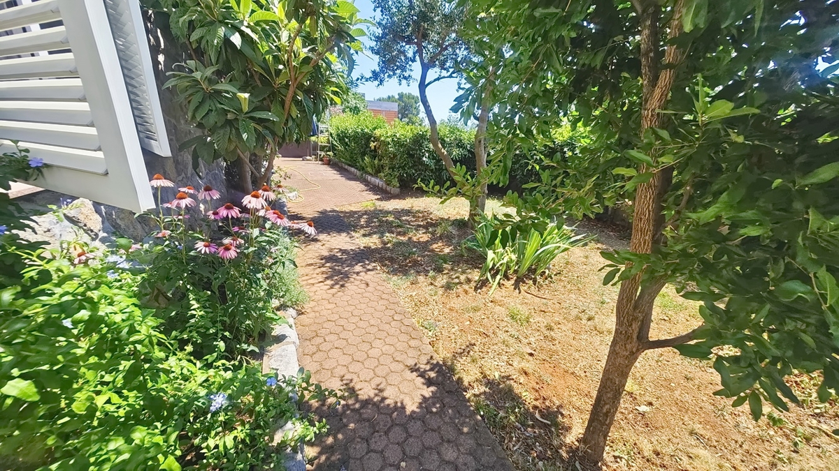 Crikvenica, villa indipendente con 4 unità abitative, vicino al mare!