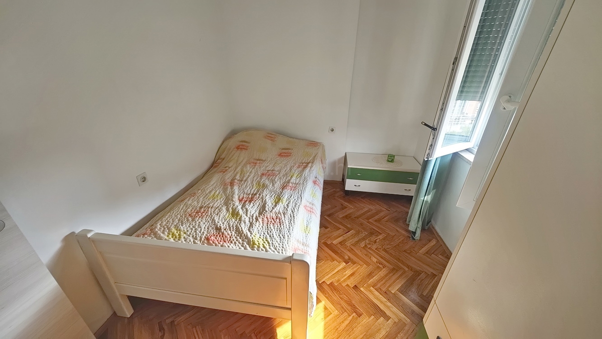 Krk, appartamento arredato al 1° piano in ottima posizione!