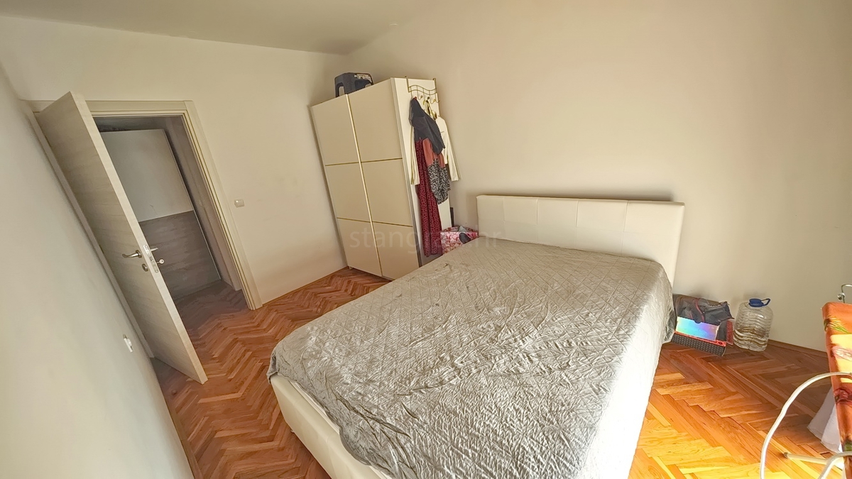 Krk, appartamento arredato al 1° piano in ottima posizione!