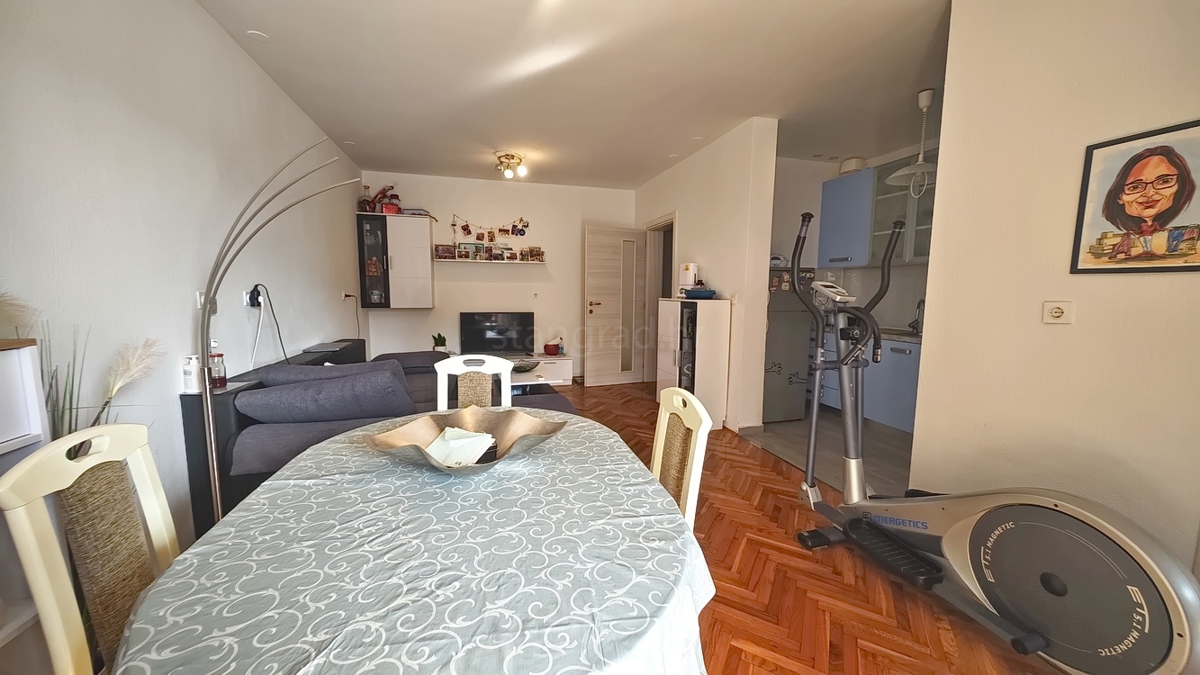 Krk, appartamento arredato al 1° piano in ottima posizione!