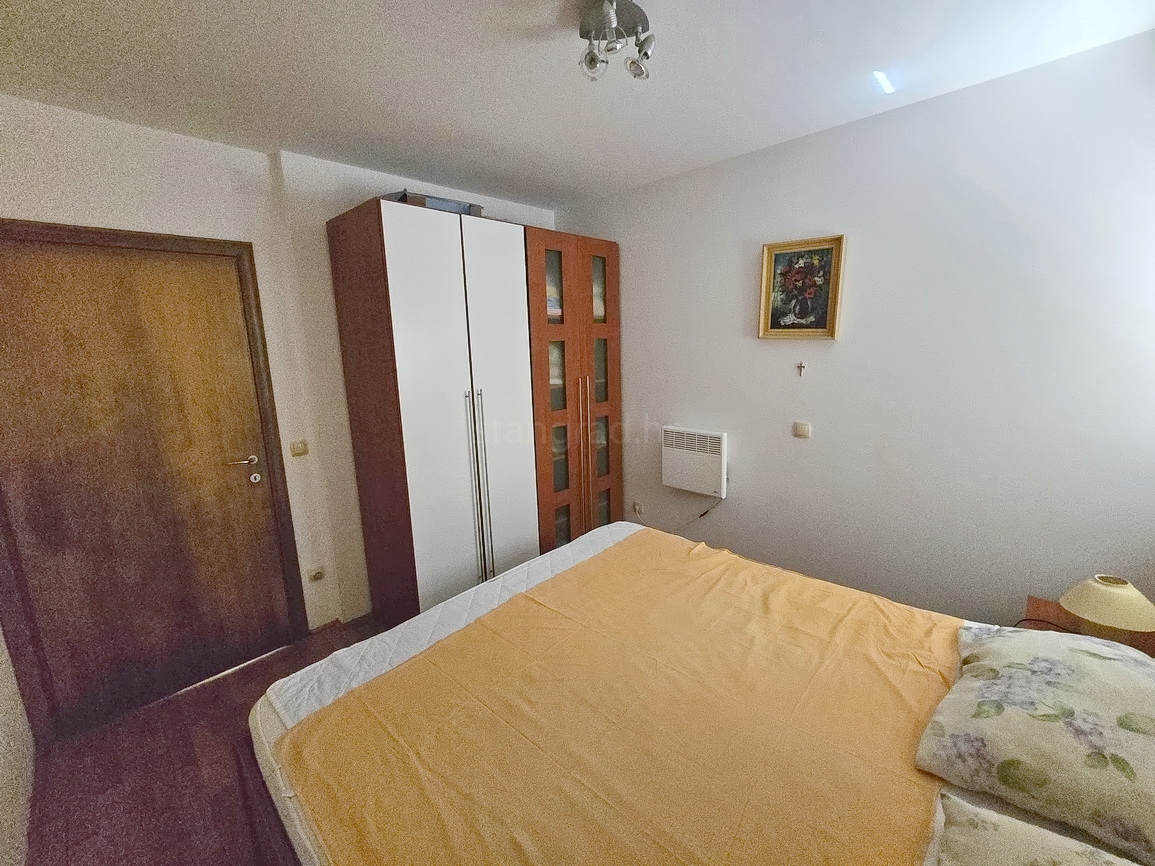 Malinska, appartamento al piano terra con giardino e piscina privata!