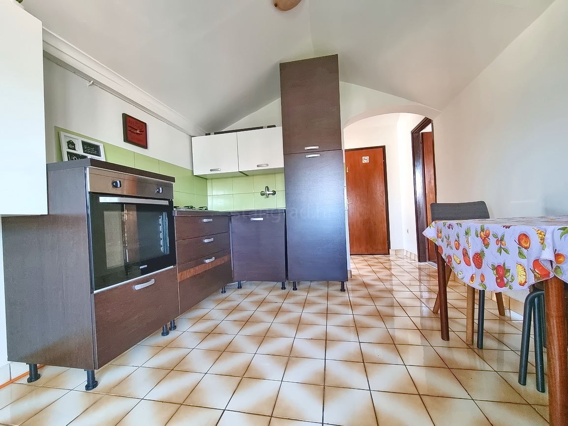 Malinska, appartamento al 2° piano vicino al centro e al mare con vista!