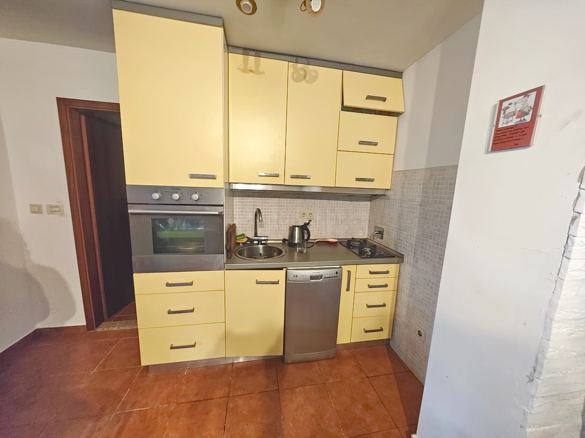 Soline Bay, appartamento al piano terra con terrazza coperta!