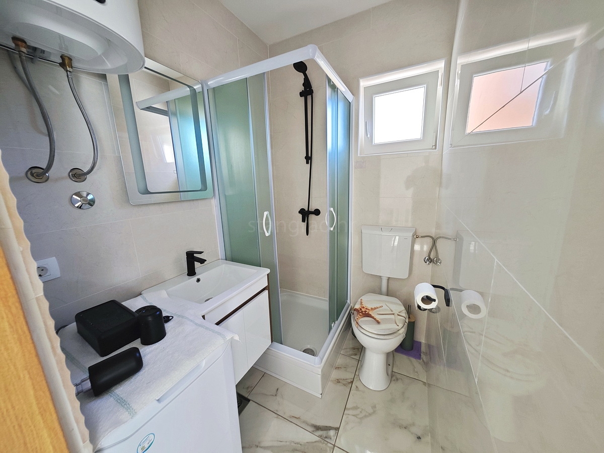 Baška, due appartamenti vicino al mare con vista!