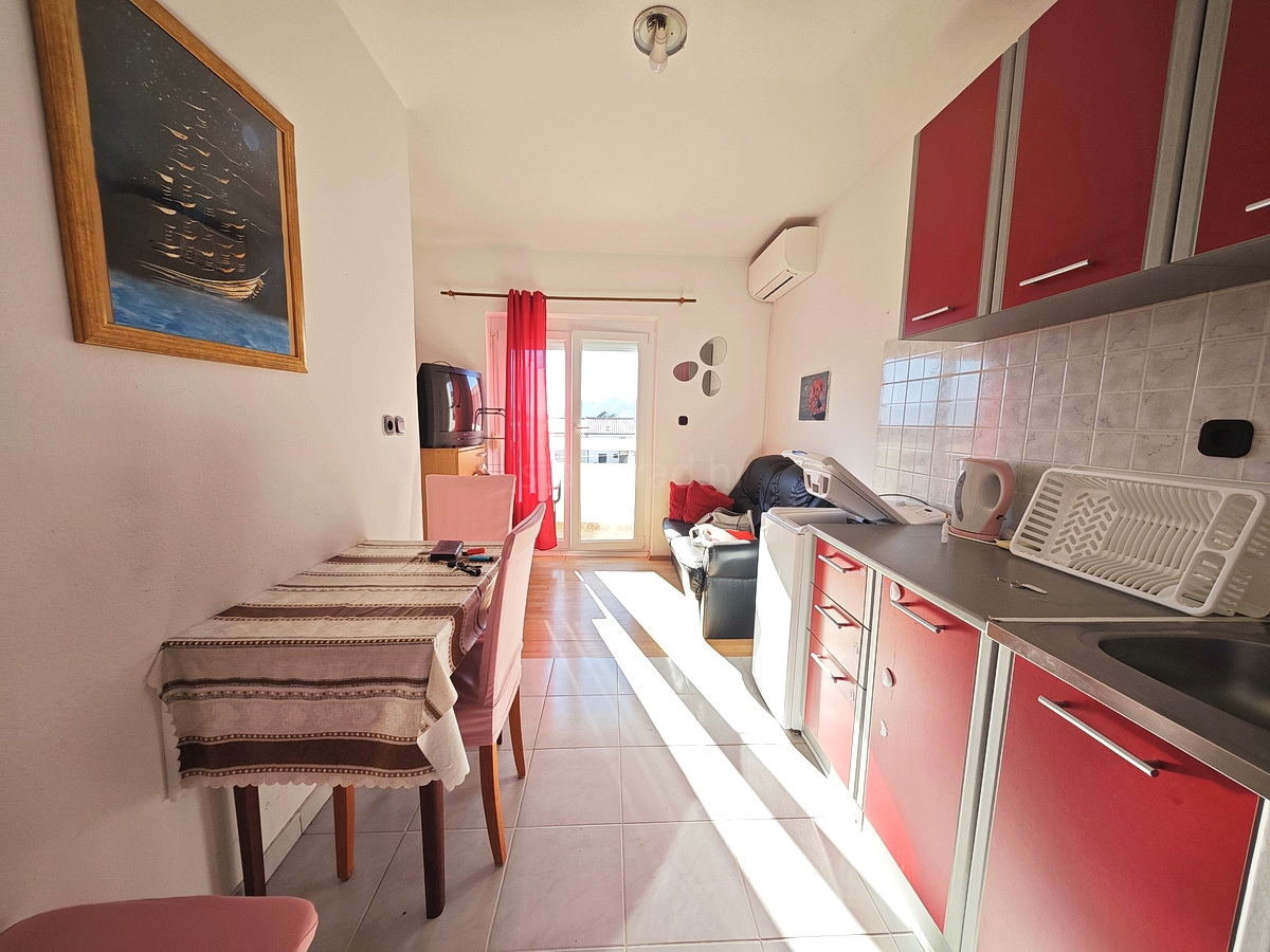 Baška, due appartamenti vicino al mare con vista!