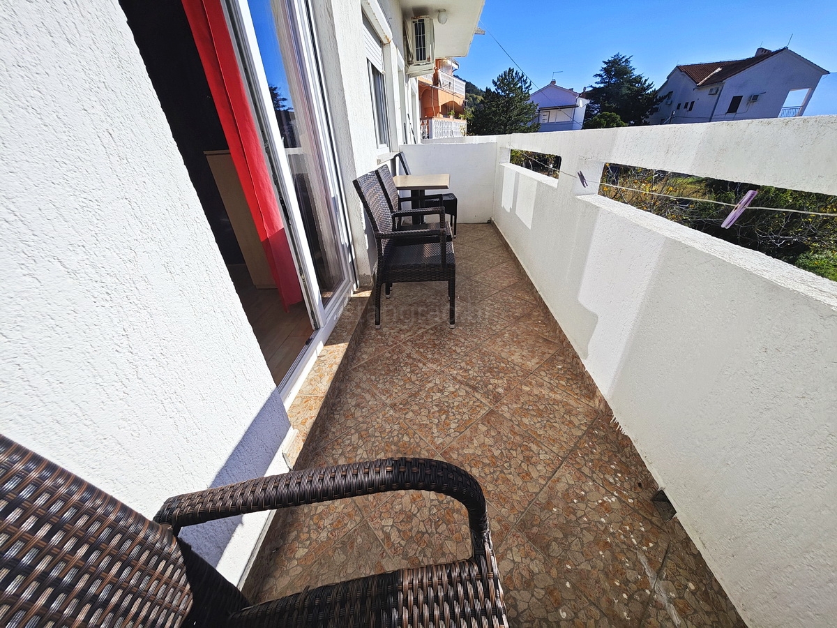 Baška, due appartamenti vicino al mare con vista!