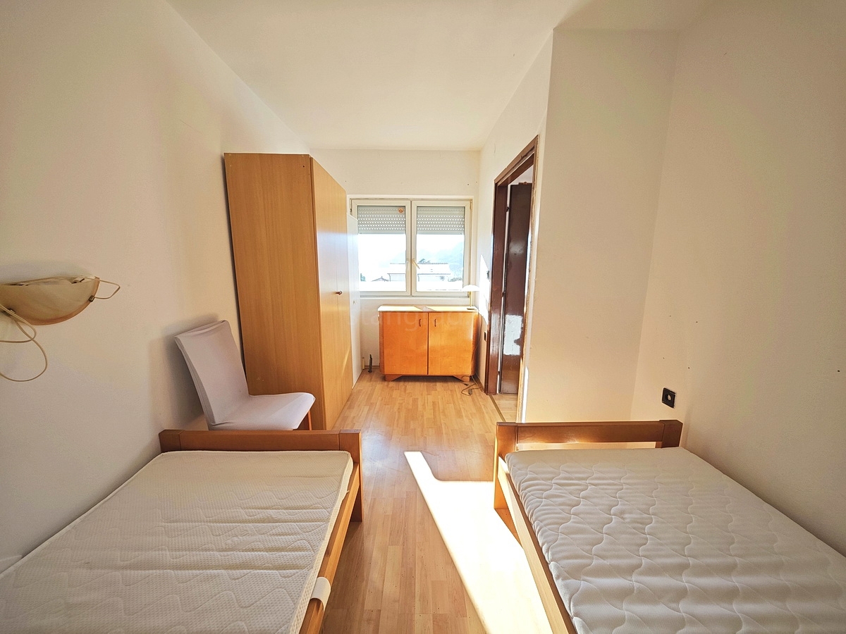 Baška, due appartamenti vicino al mare con vista!