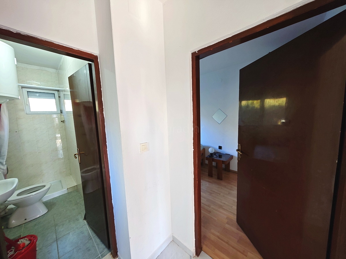 Baška, due appartamenti vicino al mare con vista!