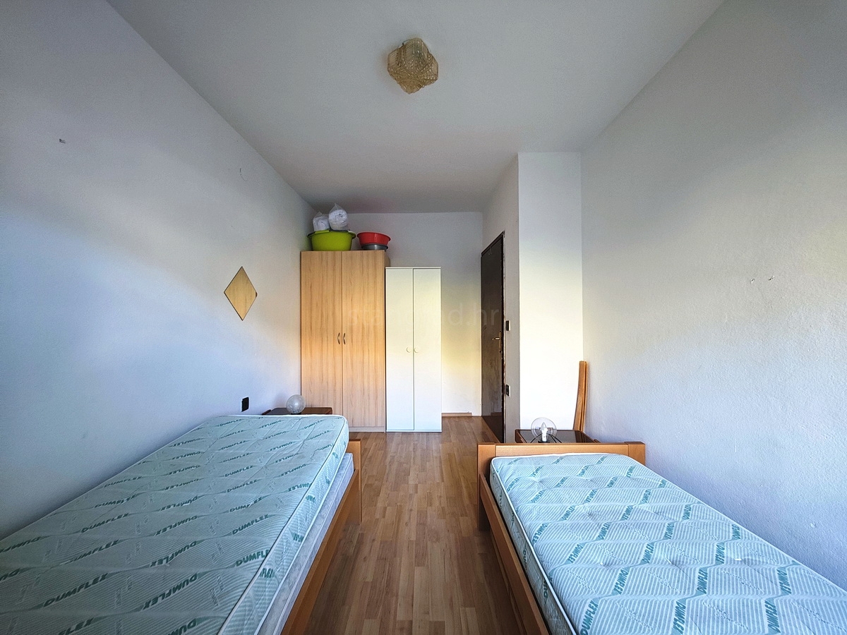 Baška, due appartamenti vicino al mare con vista!