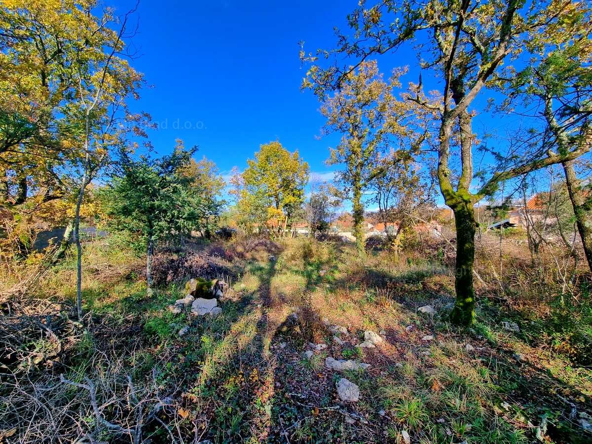 Malinska, dintorni, terreno edificabile in una posizione tranquilla