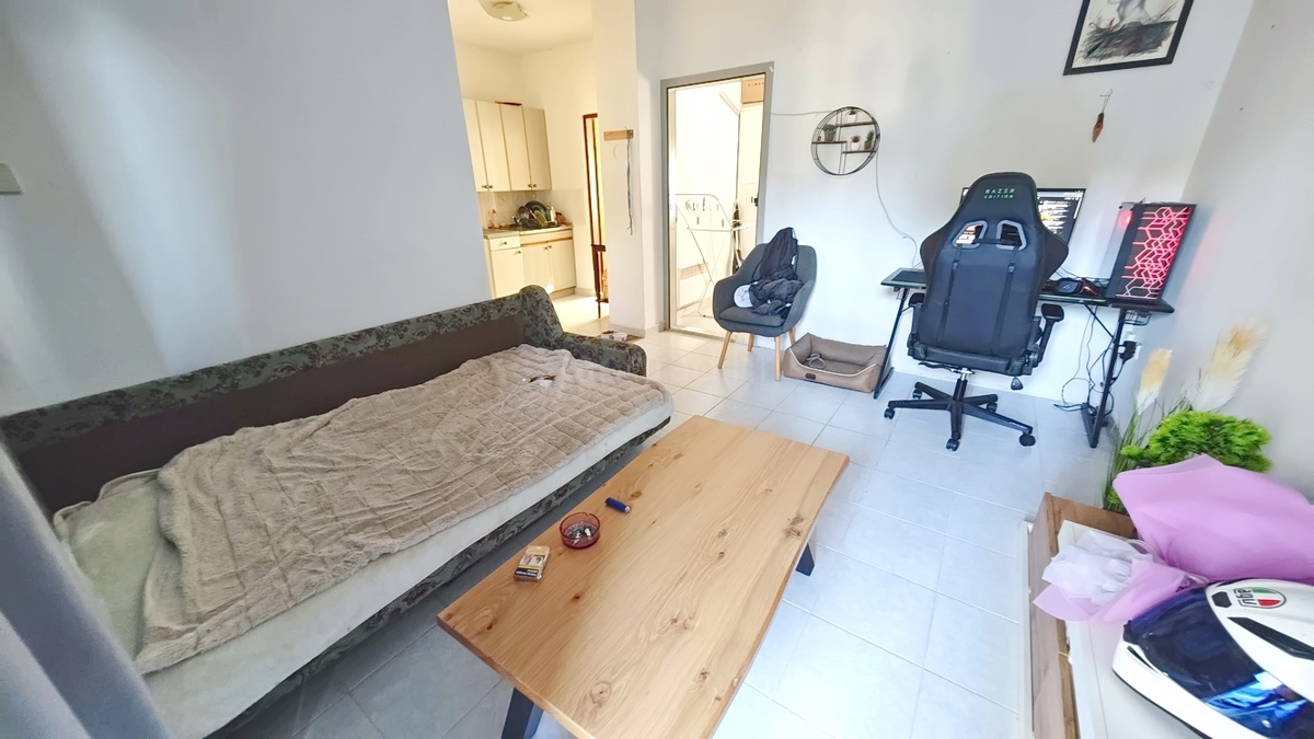 Krk, appartamento con una camera da letto al piano terra con giardino!