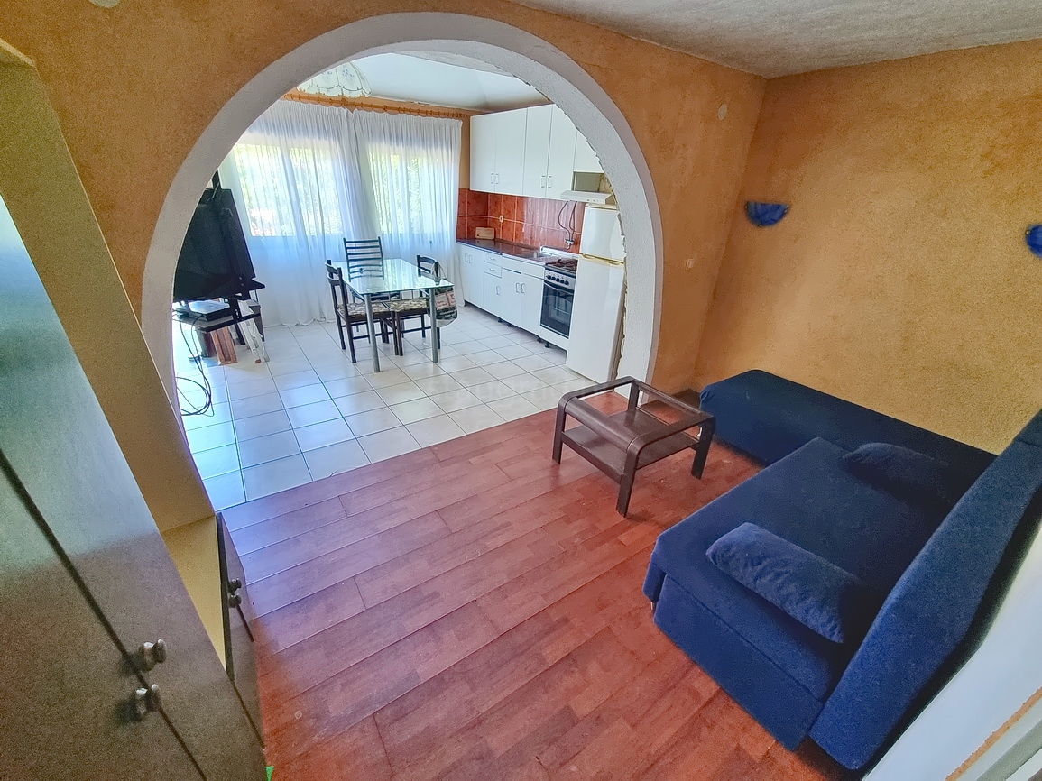 Šilo, una casa con 3 appartamenti e una bellissima vista sul mare!