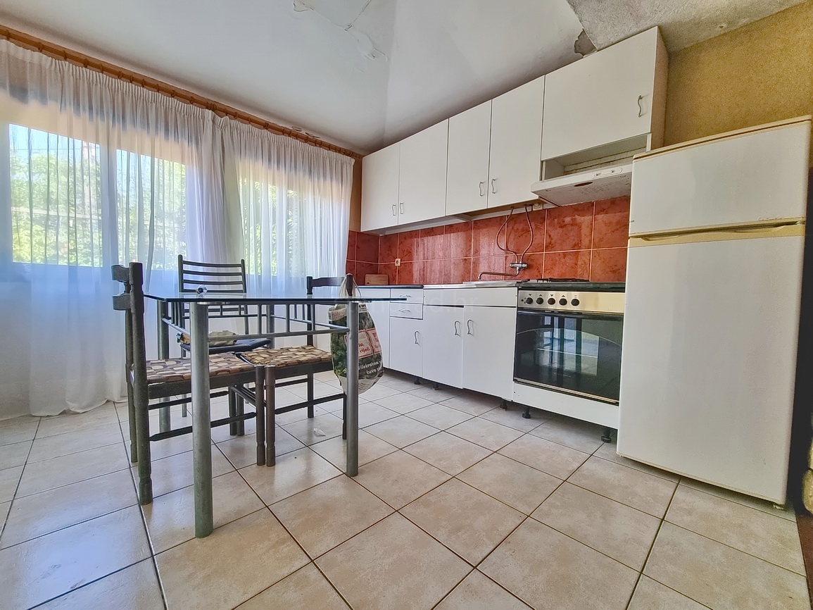 Šilo, una casa con 3 appartamenti e una bellissima vista sul mare!