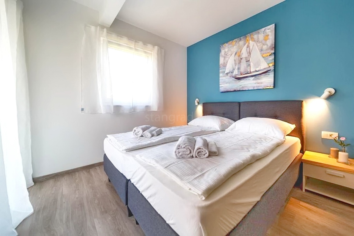 Malinska, lussuosa villa mediterranea con piscina e vista mare!