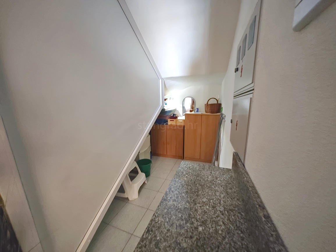 Baška, appartamento arredato prima fila al mare!