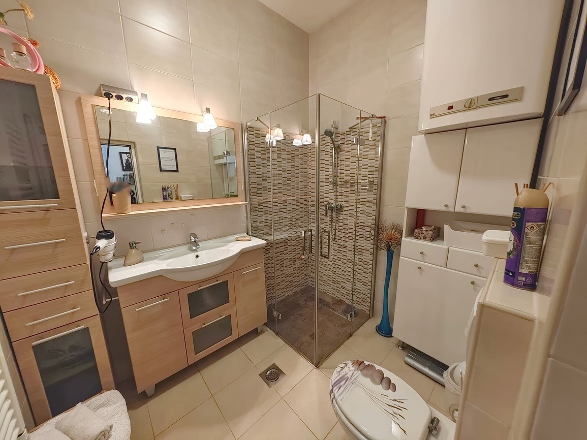 Baška, appartamento arredato prima fila al mare!