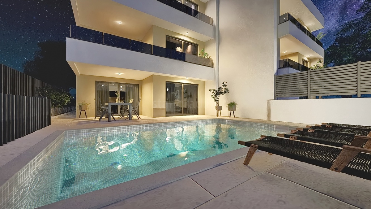 Vrbnik, moderno appartamento al piano terra con giardino e piscina!