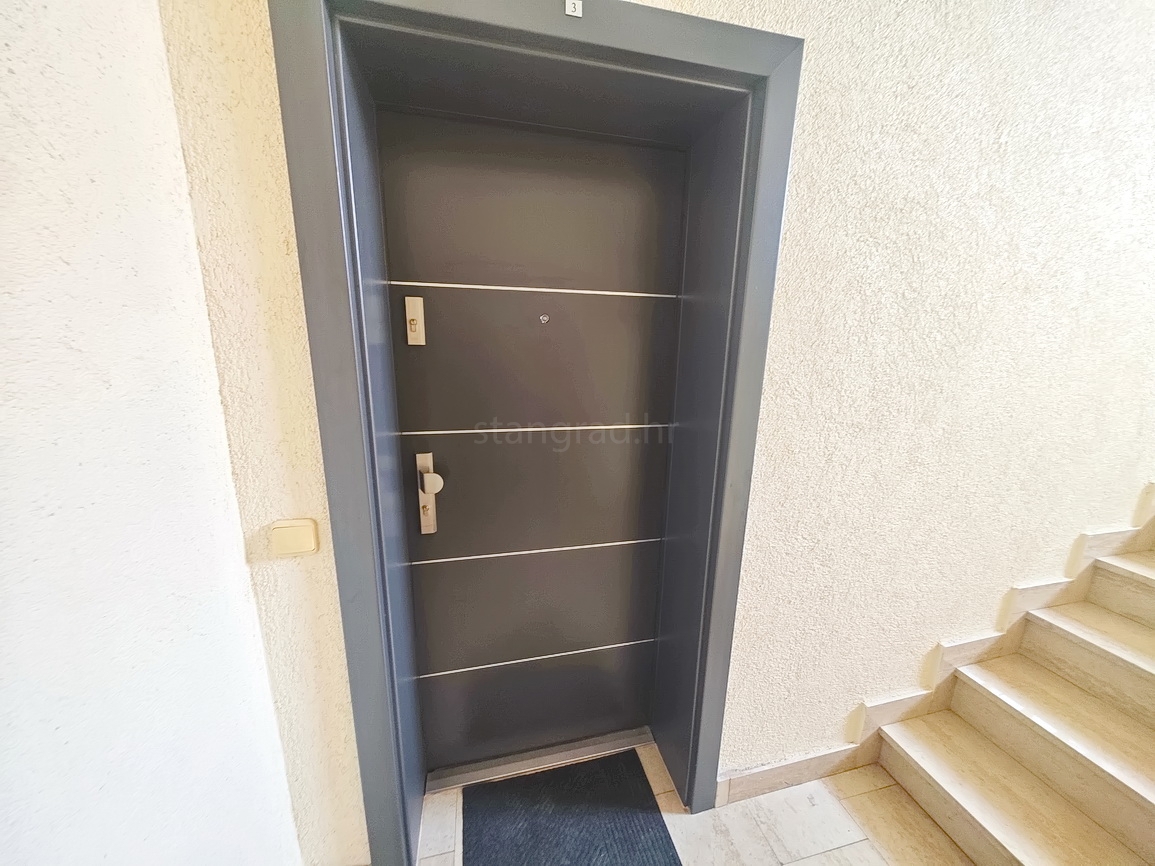 Krk, appartamento bilocale al 1° piano in ottima posizione!