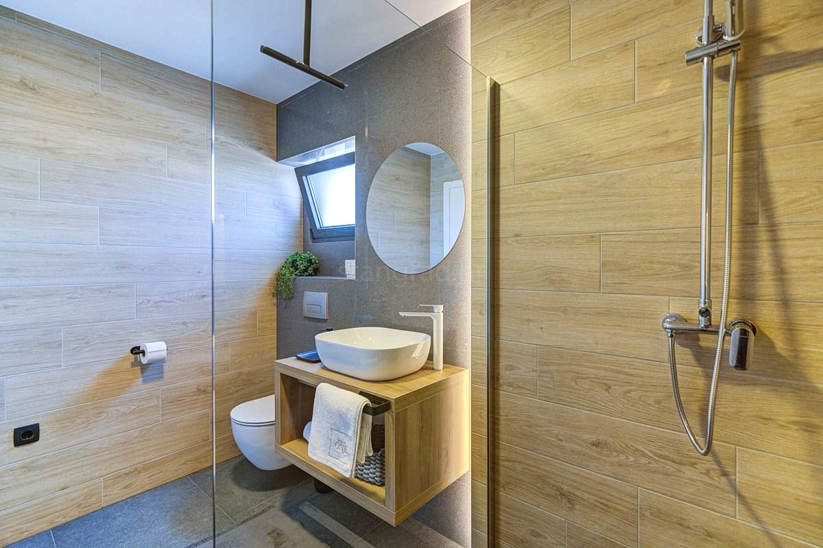 Novi Vinodolski, splendida villa con piscina, sauna e centro benessere!