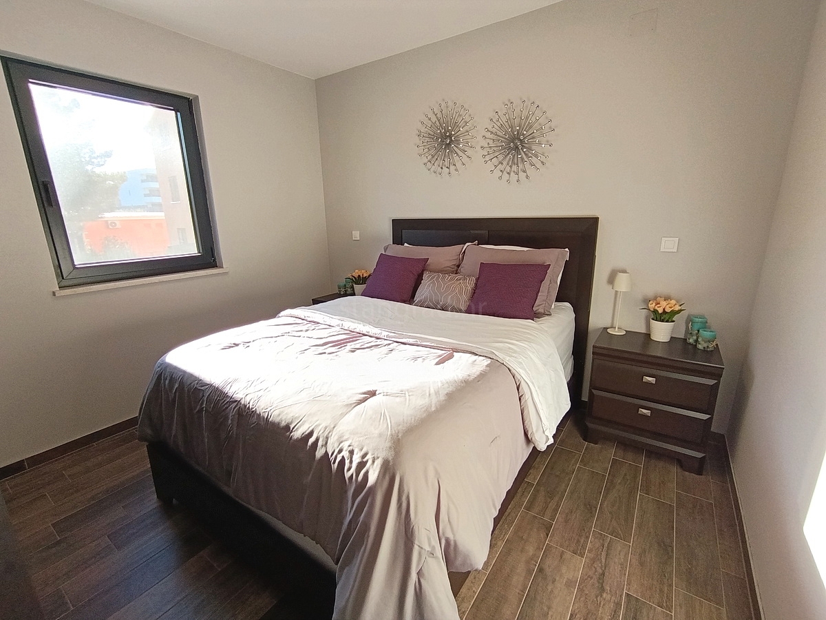 Malinska, appartamento confortevole con grande terrazza e vista mare