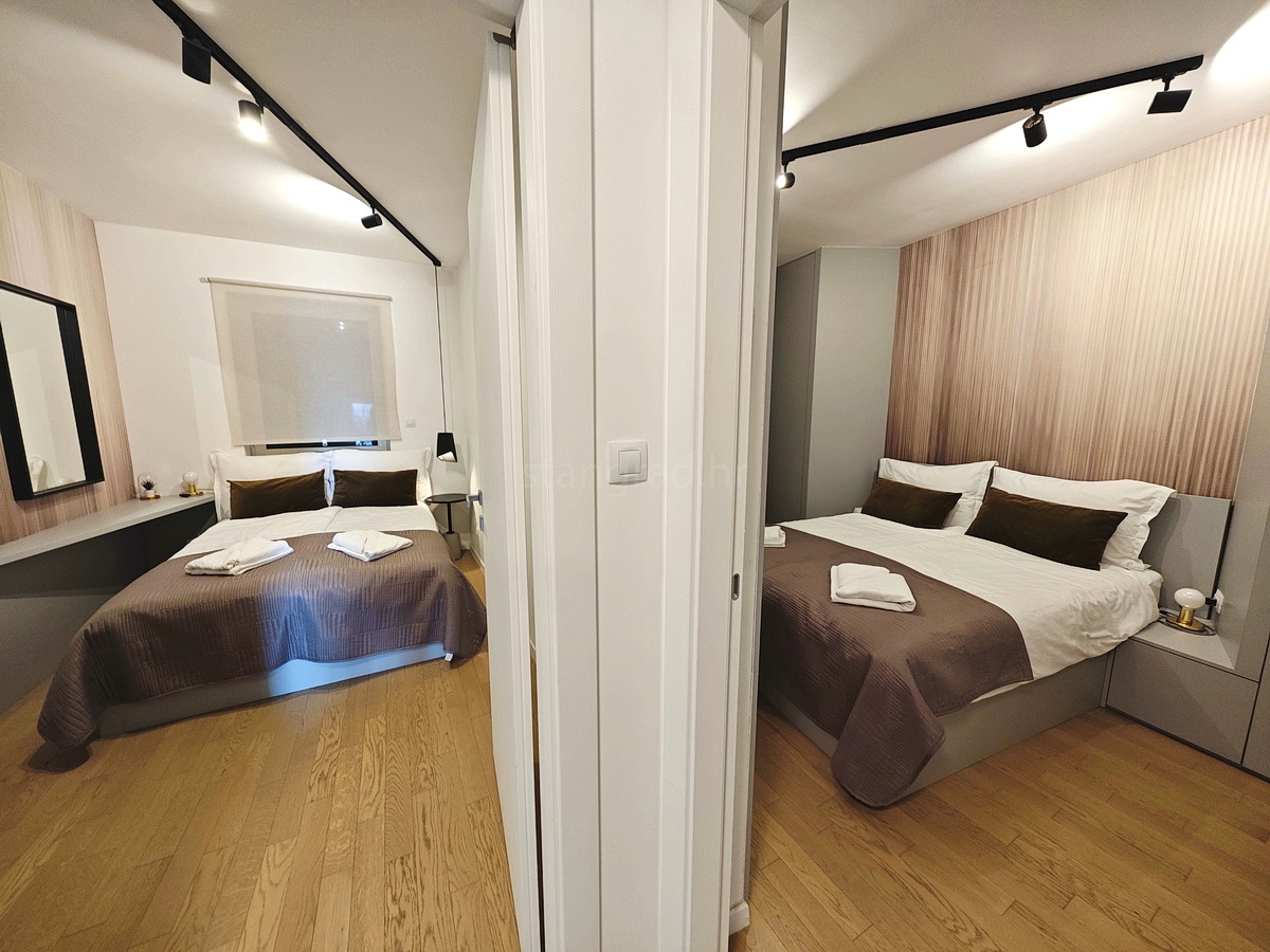 Città di Krk, moderno appartamento al piano terra con vista mare!