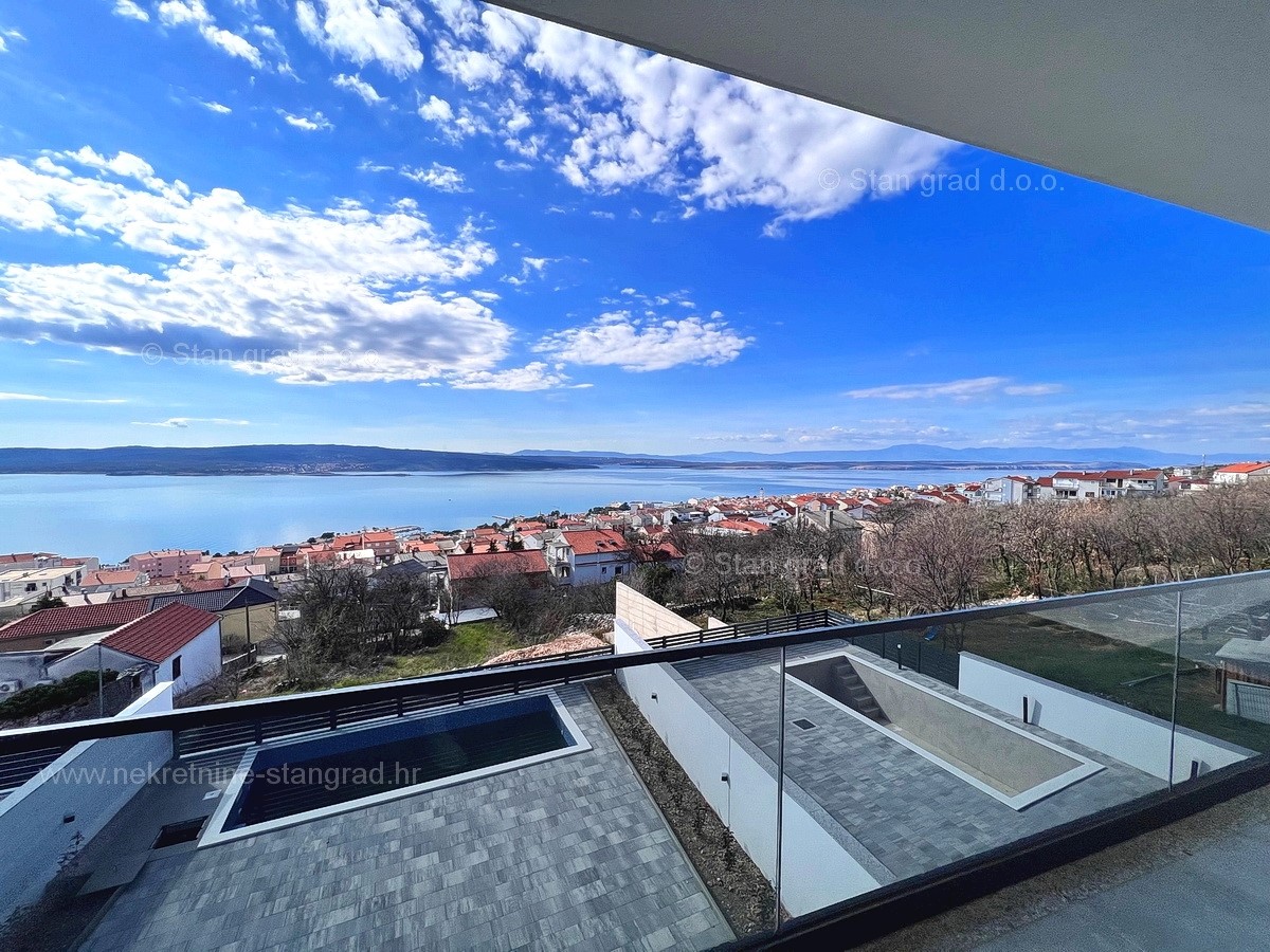 Crikvenica, nuovo appartamento al piano terra con vista sul mare!