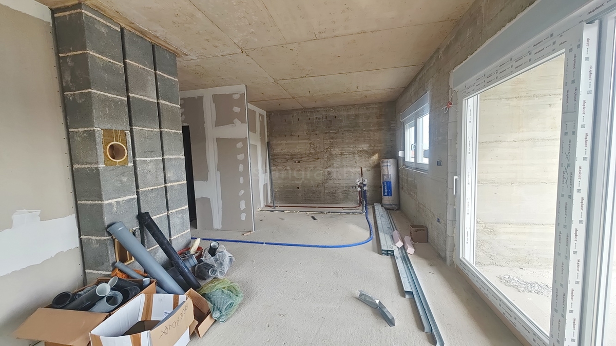 Krk, appartamento al 2° piano di un nuovo edificio in ottima posizione!